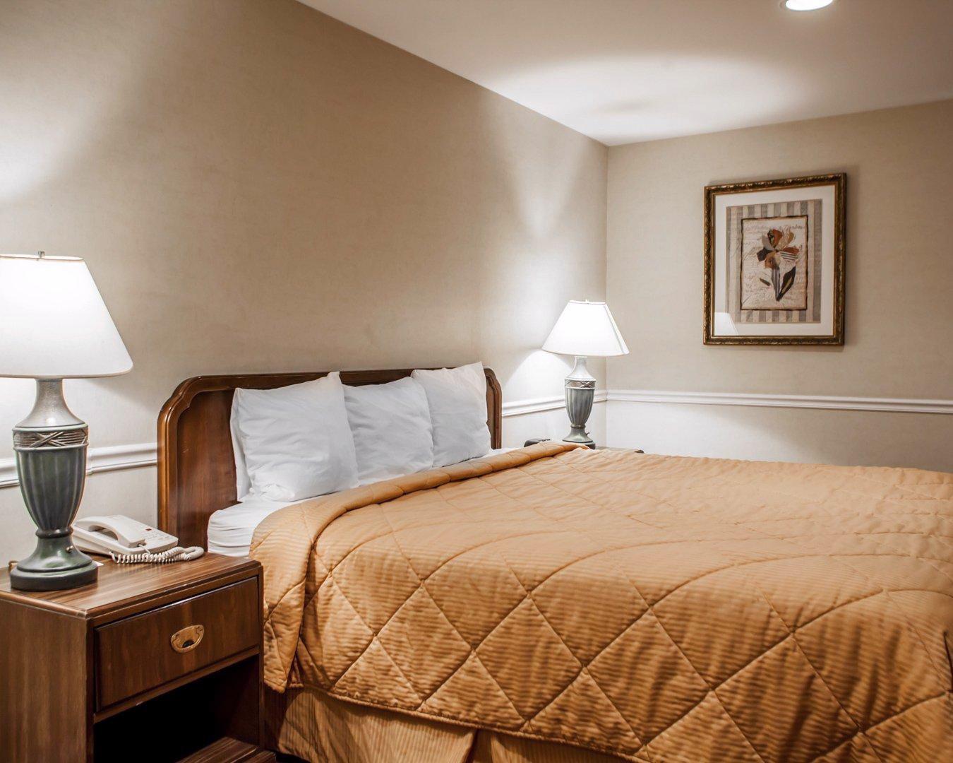 Rodeway Inn Lyons - La Grange Bagian luar foto