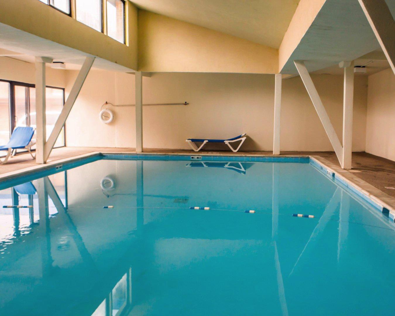 Rodeway Inn Lyons - La Grange Bagian luar foto